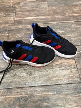 Adidas Tennis Shoes